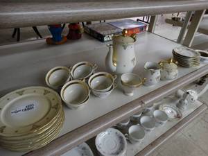 lot 4505 image: Lot of various Bavaria china pieces
