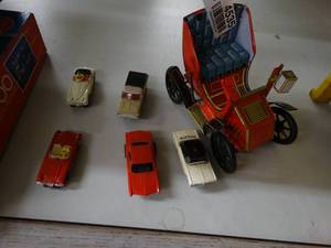 lot 4535 image: Vintage metal cars