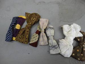 lot 4540 image: Lot of vintage Bowties