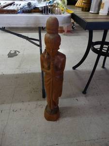 lot 4585 image: Hand carved wooden statue 24 tall