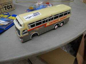 lot 4609 image: Old metal continental trailways bus toy