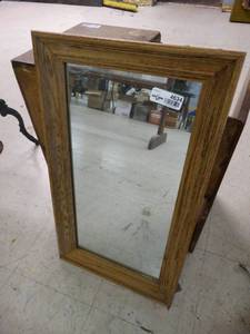 lot 4634 image: Wood frame wall mirror