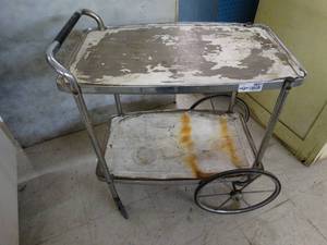 lot 4651 image: Vintage tea cart on wheels