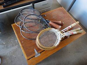 lot 4410 image: lot of tennis rackets