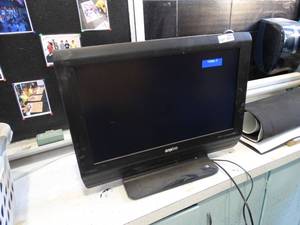 lot 4420 image: Sanyo 26 720p Hd LCD Television