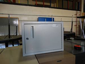 lot 4449 image: Locking Metal Tablet Charging Cabinet