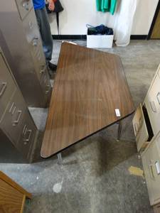 lot 4461 image: trapezoid Shaped desk
