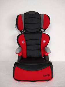 lot 291 image: Evenflo� Big Kid Sport Booster Seat