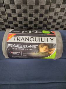 lot 4394 image: Tranquility 15lb Weighted Blanket