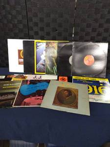 lot 4421 image: Nice Vinyl LP Lot