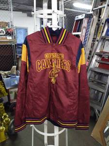 lot 4443 image: Cleveland Cavaliers Jacket