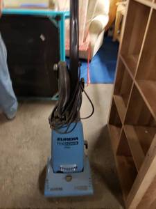 lot 2501 image: Eureka The Boss Lite Vacuum