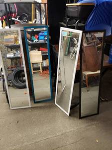 lot 2548 image: Lot of 4 Mirrors