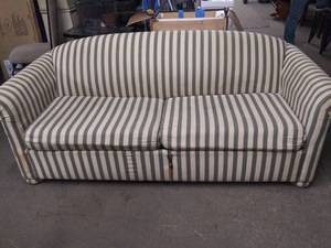 lot 2512 image: Striped Hide A Bed Couch