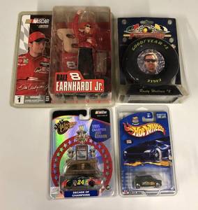 lot 1085 image: Collection of NASCAR Figures & Diecast Cars - Dale Earnhardt Jr
