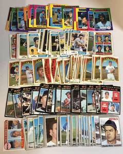 lot 1114 image: Collection of Couple Hundred Early 1970s Kansas City Royals Baseball Cards - Frank White Rookie, Paul Splitorff Rookie, & Many, Many More