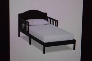 lot 44 image: Angel Line Matthew Toddler Bed Espresso