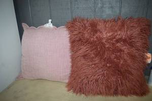 lot 119 image: 2 Opal House Toss Pillows 24 x 24