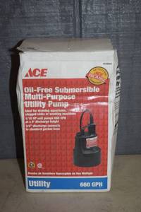 lot 143 image: Ace Oil-Free Submersible Multi-Purpose Utility Pump 110 hp
