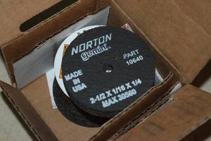 lot 165 image: 25 Norton Gemini Cut-Off Wheels