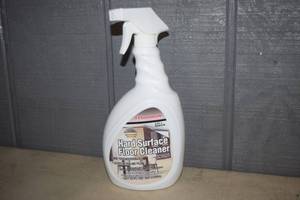 lot 180 image: 6 Bottles Lundmark Hard Surface Floor Cleaner 32 ounce