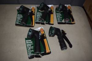 lot 253 image: 5 Select-A-Spray 7 Pattern Water Nozzles