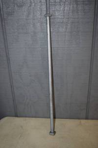 lot 307 image: 19 Galvenized Bolts and Nuts 58 x 22