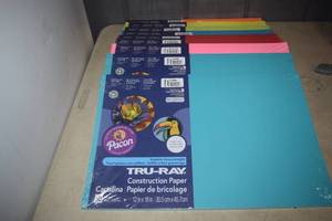 lot 346 image: 9 Packages Pacon Construction Paper 12 x 18 50 Sheets per Package