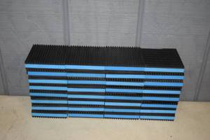 lot 388 image: 32 Bramec Eva Pads Anti Vibration Pads 4 x 4 x 78