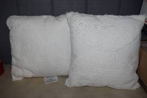 lot 449 image: 2 Project 62 Throw Pillows 18 x 18