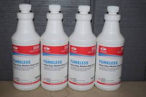 lot 457 image: 4 Quarts Fumeless Heavy Duty Alkaline Drain Opener