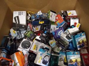 lot 2 image: Mixed Electronics (untested overstock)