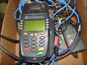 lot 5832 image: Label Machine w Thermal Paper