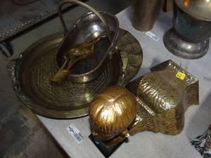 lot 5843 image: Asst. Brass Items