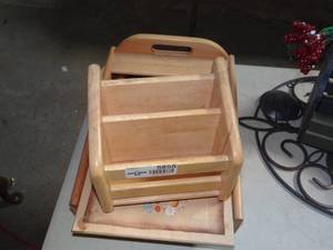 lot 5855 image: Asst. Desk Supplies