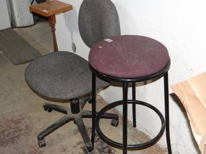 lot 5879 image: Office Chair And Stool