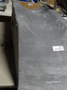 lot 5883 image: LightEase Wedge Pillow