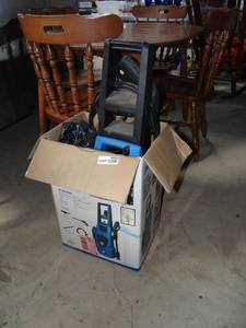 lot 5905 image: Electric Pressure Washer