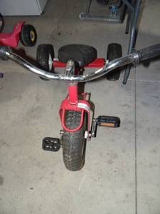 lot 5942 image: Fully Adjustable Trike