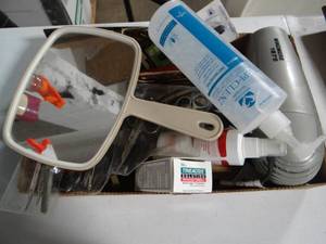 lot 5982 image: Asst Vanity Supplies Lot