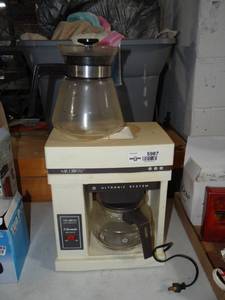 lot 5987 image: Electric Coffee Pot