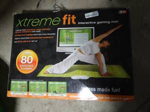 lot 6019 image: Extreme Fit Game Pad
