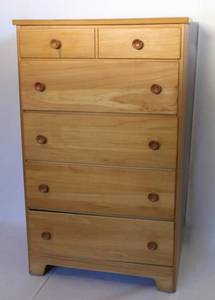 lot 2011 image: Light Wood Child-size Chest of Drawers
