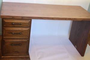 lot 2013 image: 2 Piece Desktop and Wooden Base