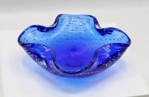lot 2043 image: Bubble Art Glass Blue Dish