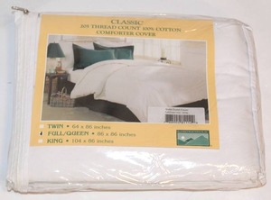 lot 2068 image: New Classic Solid Duvet Cover, FullQueen Size