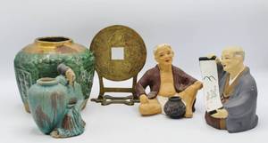lot 2085 image: Asian Pottery and Decor Lot