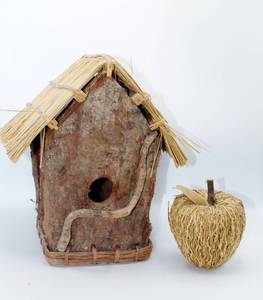 lot 2159 image: Tree Bark Birdhouse and Rustic Apple Decor