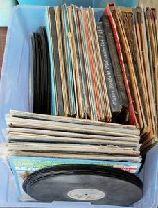 lot 2185 image: Variety LPs - Classical, piano, rock and more