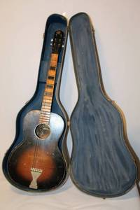 lot 2320 image: Vintage Acoustic Guitar and Case, Unbranded